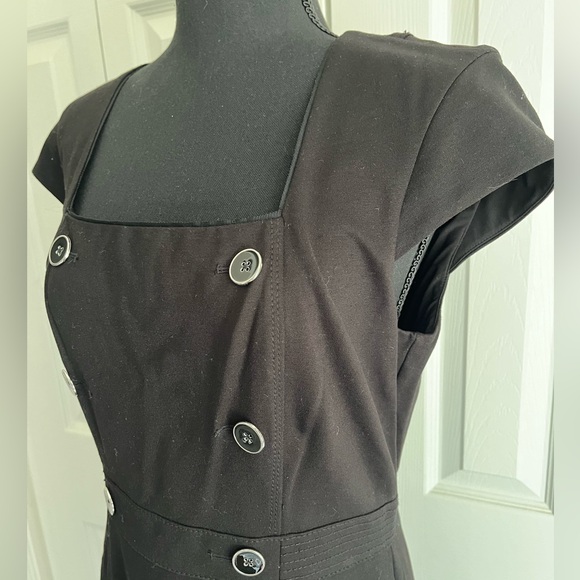 WHBM Black Double Breasted Silver/Black Buttoned Dress - SIZE 8 - Picture 3 of 5